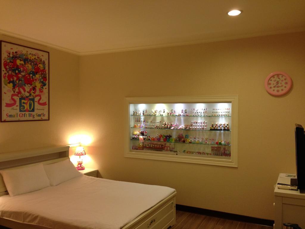 Doll House Lodge Heng-ch'un الغرفة الصورة